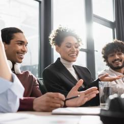 KSZTAŁTUJEMY WŁASNĄ ŚCIEŻKĘ