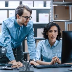 JESTEŚMY ZORIENTOWANI NA KLIENTA